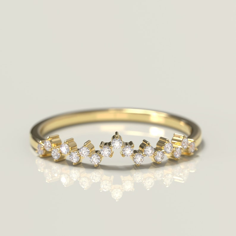 14K Solid Gold Dainty Diamond Cluster Ring