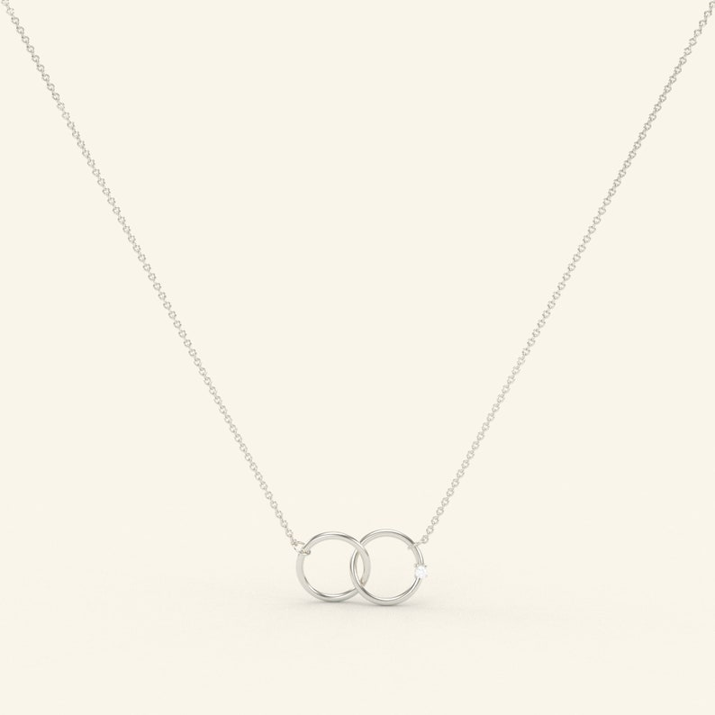 14k Interlocking Double Circle Diamond Necklace