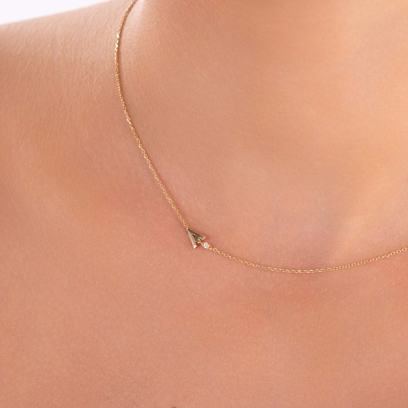 14k Gold Center Diamond Minimalist Name Necklace