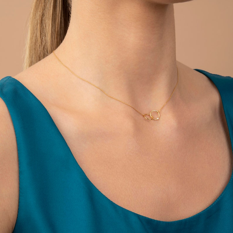 14k Solid Gold Interlocking Circles Diamond Necklace