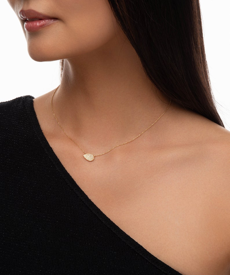 14K Gold Diamond Minimalist Pear Pave Necklace