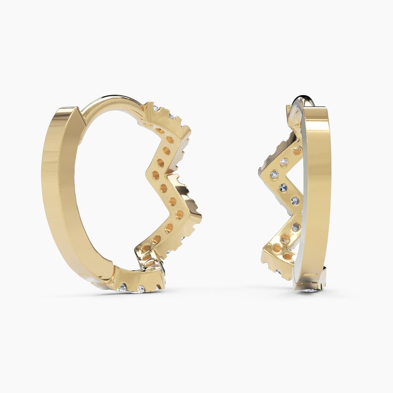 14K Huggie Pave Gold Zig Zag Diamond Earrings