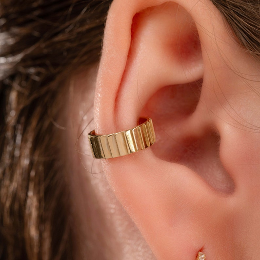 14k Solid Gold Dainty Conch Non-Pierced Ear Cuff