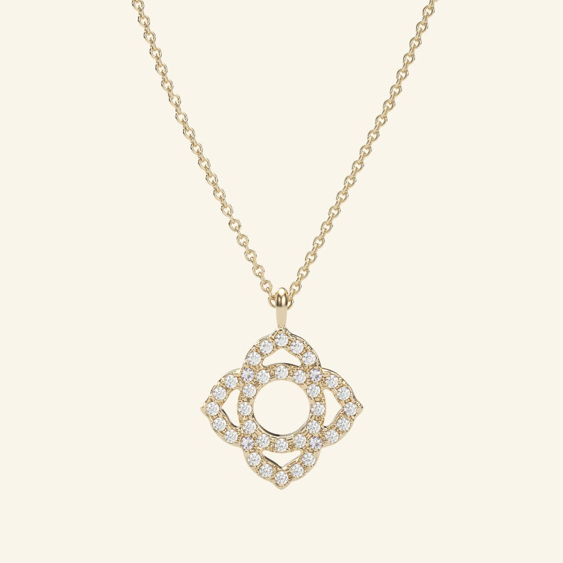 Clover 14K Gold Leaf Dainty Diamond Necklace